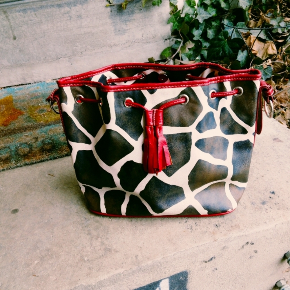 Red giraffe print tote